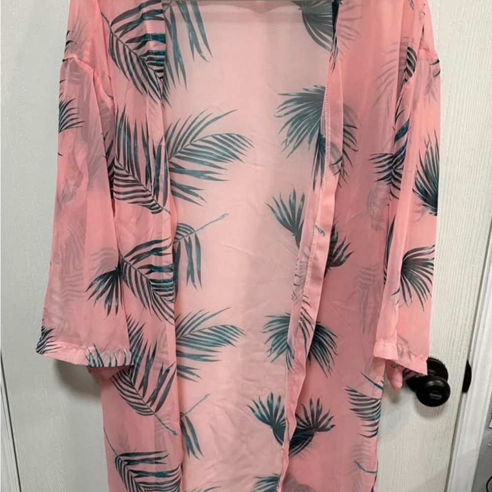 Tropical Pink Kimono with Leaf Design